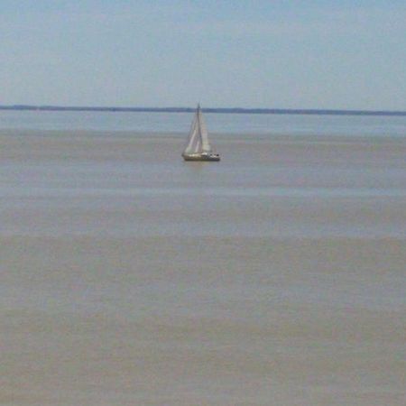 Entre Estuaire Et Citadelle Διαμέρισμα Blaye Εξωτερικό φωτογραφία